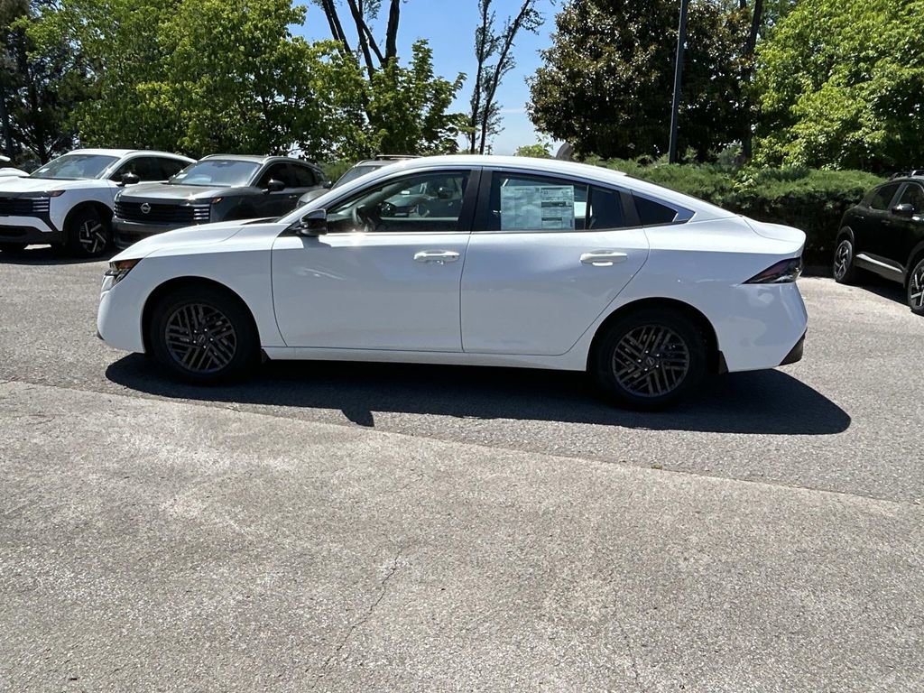 New 2026 Nissan Sentra SV w/ SV Convenience Package FWD image 4