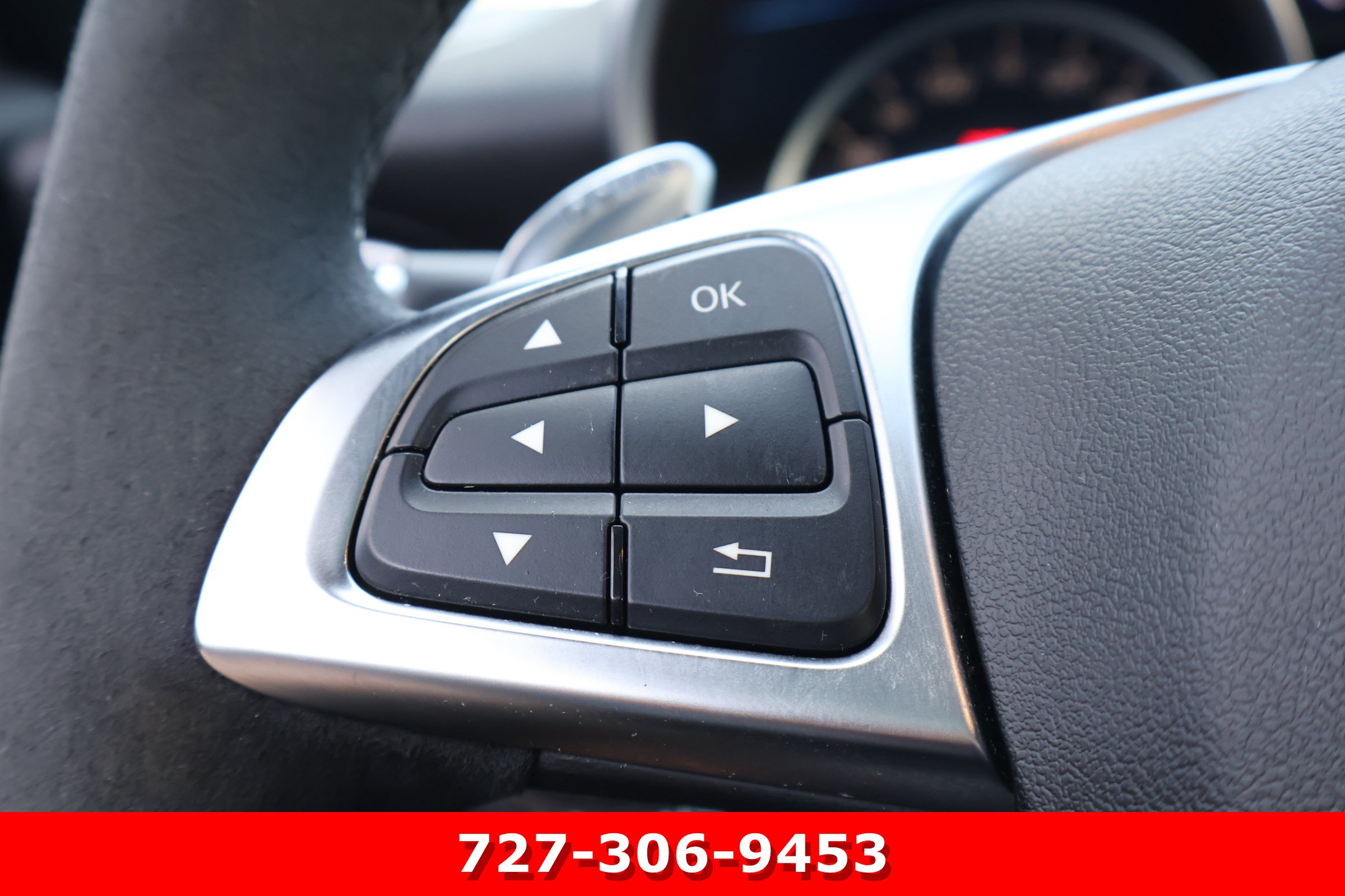 Used 2019 Mercedes-Benz SLC 43 AMG image 25