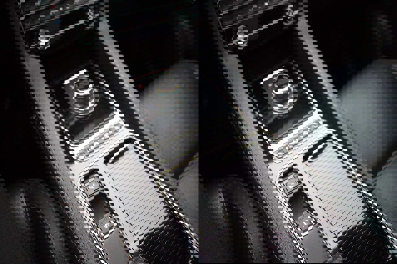 Used 2020 Jaguar F-PACE Prestige image 29