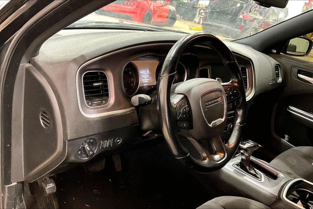 Used 2022 Dodge Charger GT RWD image 9