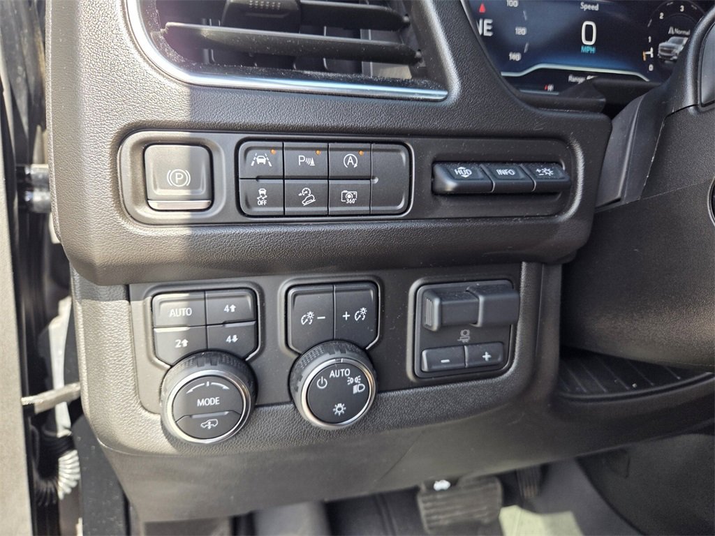 Used 2024 Chevrolet Tahoe High Country image 25