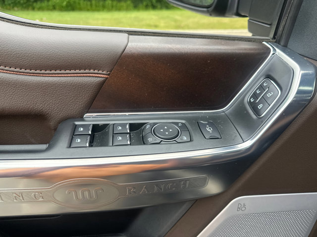 New 2025 Ford F250 King Ranch w/ Chrome Package image 27