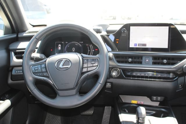 Certified 2025 Lexus UX 300h FWD image 14