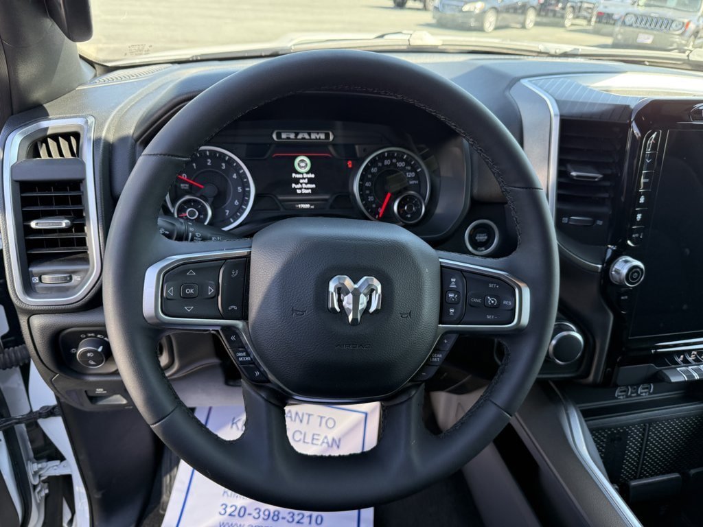 Used 2026 RAM 1500 Big Horn AWD/4WD image 17