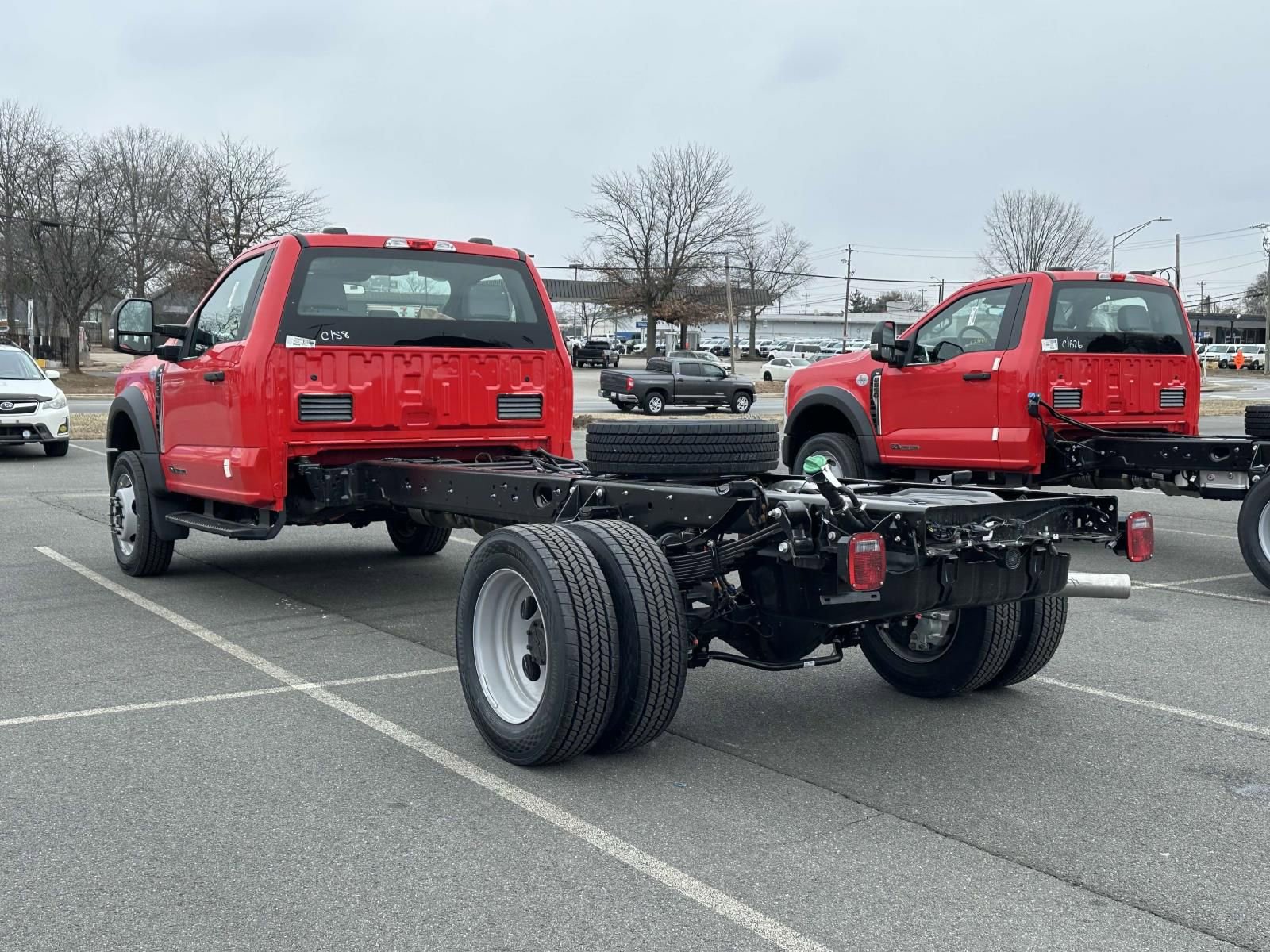 New 2025 Ford F550 2WD Regular Cab Super Duty image 4