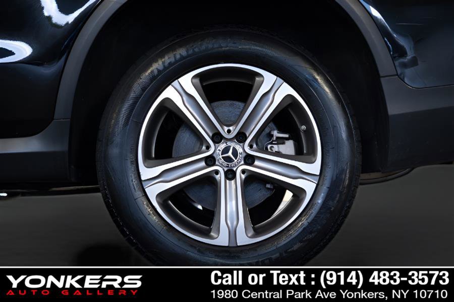 Used 2018 Mercedes-Benz GLC 300 4MATIC image 50