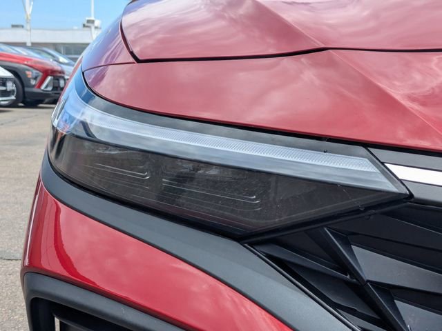 Used 2025 Hyundai Elantra Sport image 6