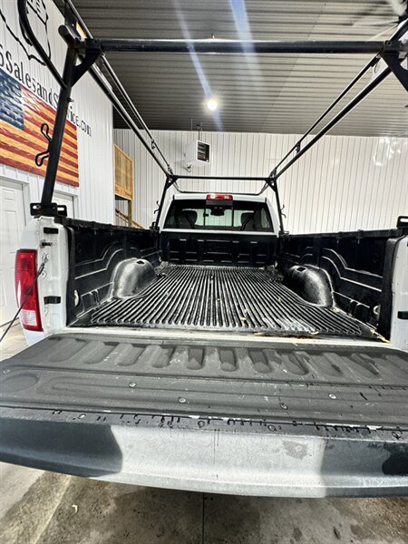 Used 2016 RAM 2500 SLT w/ Popular Equipment Group AWD/4WD image 5