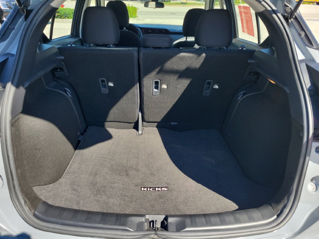 Certified 2024 Nissan Kicks SV FWD image 16
