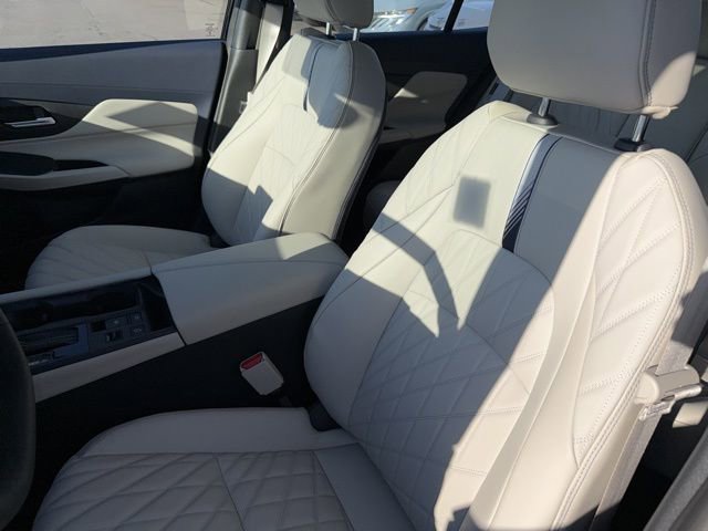 New 2026 Nissan Sentra SL w/ Floor Mat Package image 12