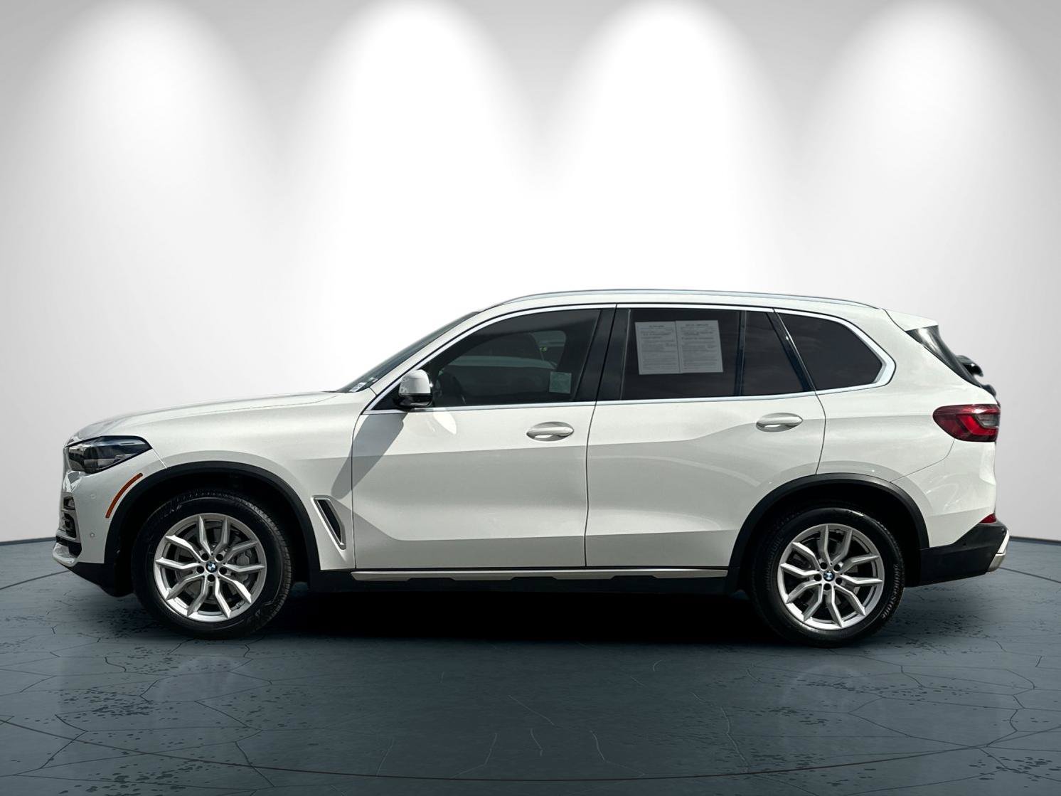 Used 2021 BMW X5 sDrive40i w/ Premium Package 2 RWD image 7
