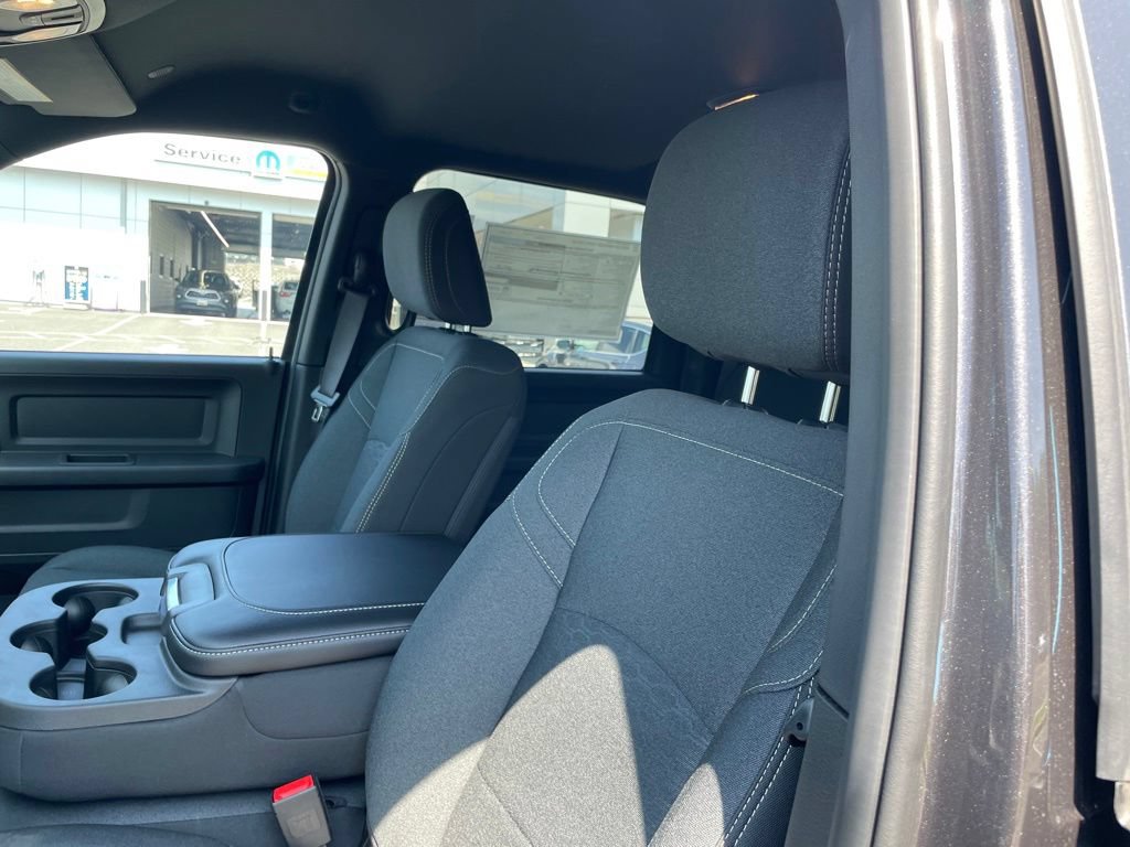 New 2026 RAM 2500 Warlock AWD/4WD image 11