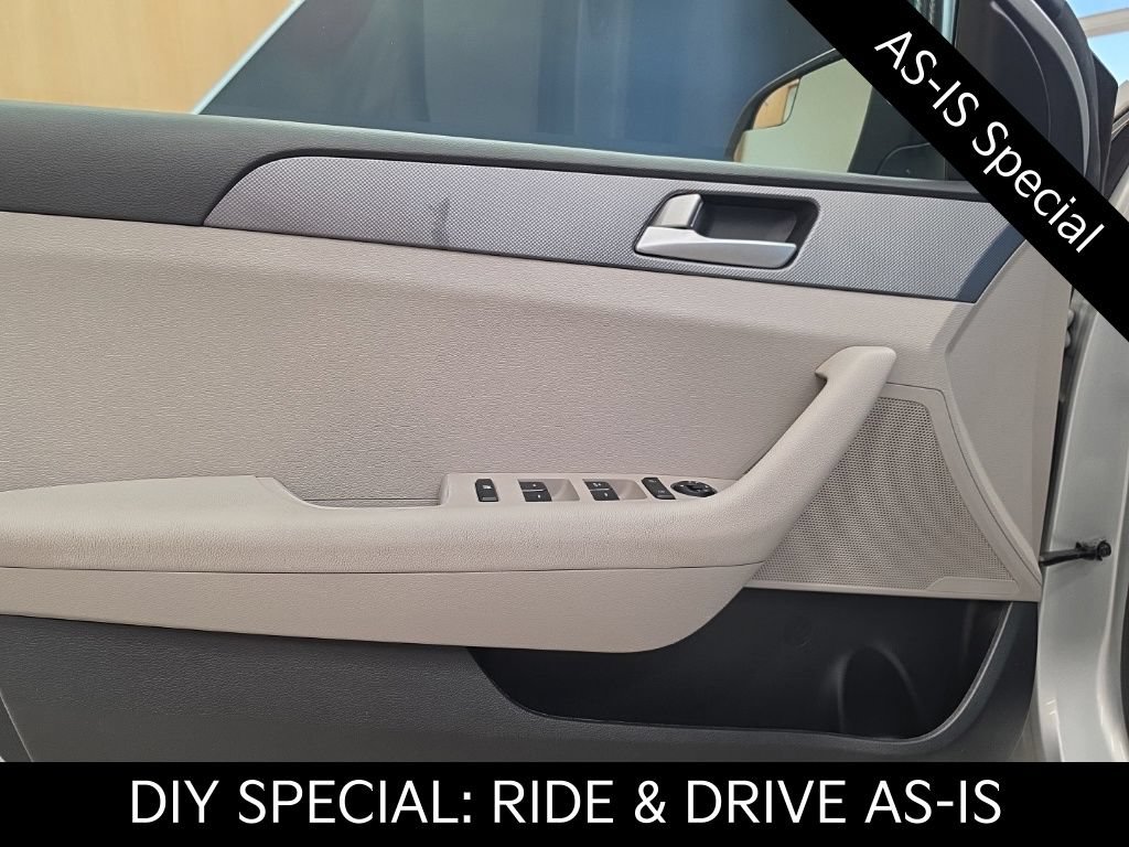 Used 2017 Hyundai Sonata SE FWD image 32