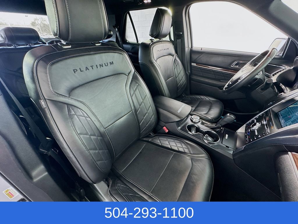 Used 2018 Ford Explorer Platinum image 30