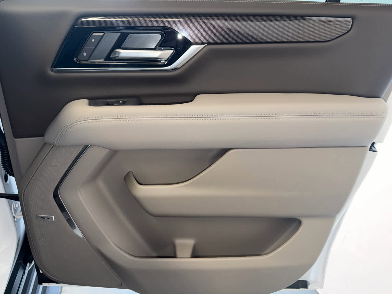 New 2026 GMC Yukon XL Elevation w/ LPO, Floor Liner Package image 41