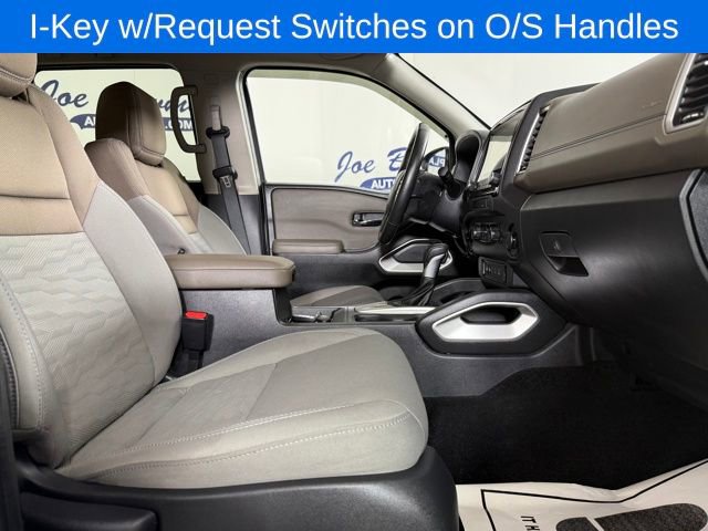 Used 2023 Nissan Frontier SV w/ SV Convenience Package image 17