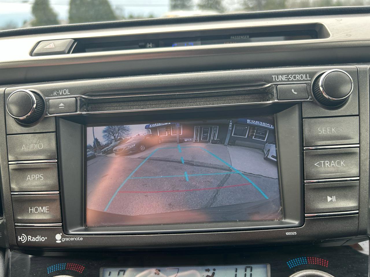 Used 2014 Toyota RAV4 XLE AWD/4WD image 13