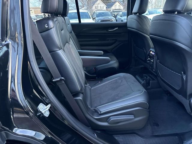 Used 2025 Jeep Grand Cherokee L Altitude image 18