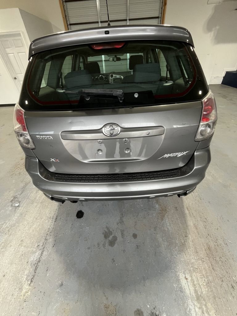 Used 2005 Toyota Matrix XR image 4
