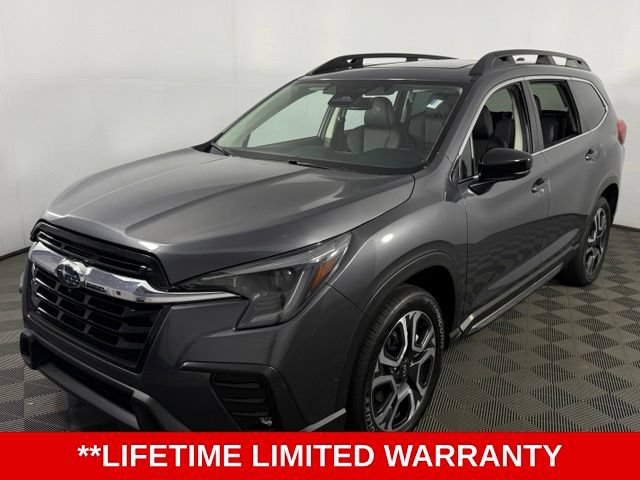 Used 2024 Subaru Ascent Limited w/ Technology Package AWD/4WD image 3