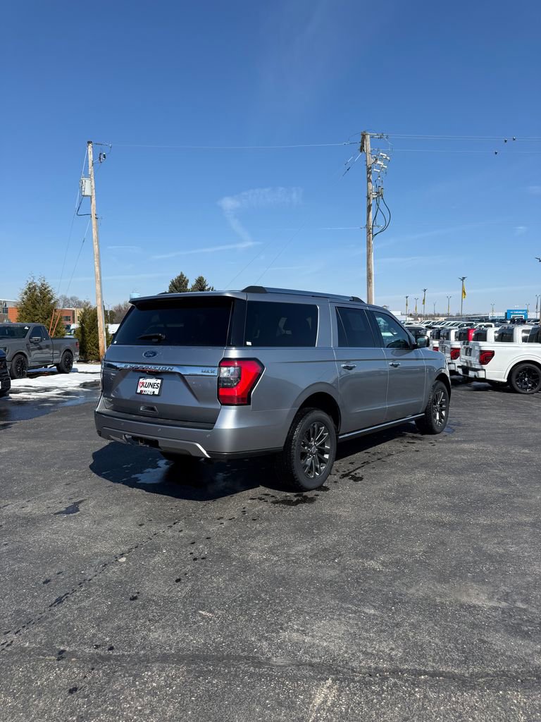 Used 2021 Ford Expedition Max Limited image 3