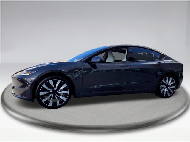 Used 2025 Tesla Model 3 Long Range RWD image 16