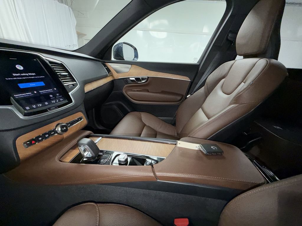 Used 2024 Volvo XC90 T8 Plus w/ Protection Package image 22