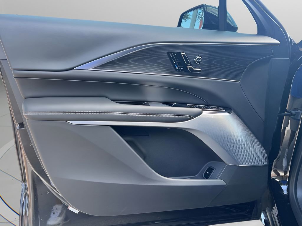 New 2026 Cadillac Lyriq V image 26
