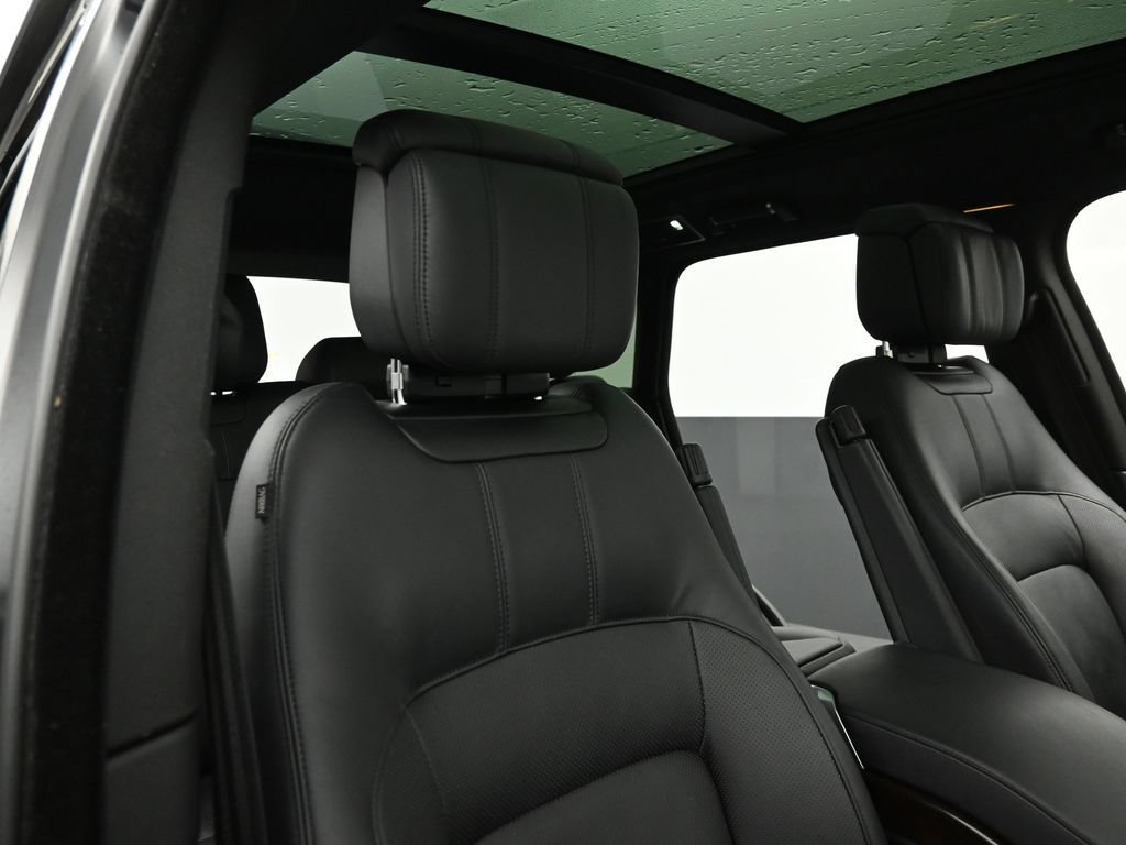 Used 2022 Land Rover Range Rover P525 Westminster Edition AWD/4WD image 32