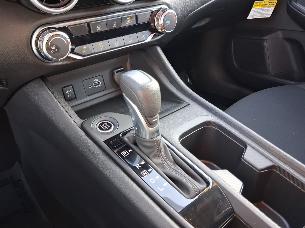 Certified 2025 Nissan Sentra S FWD image 28