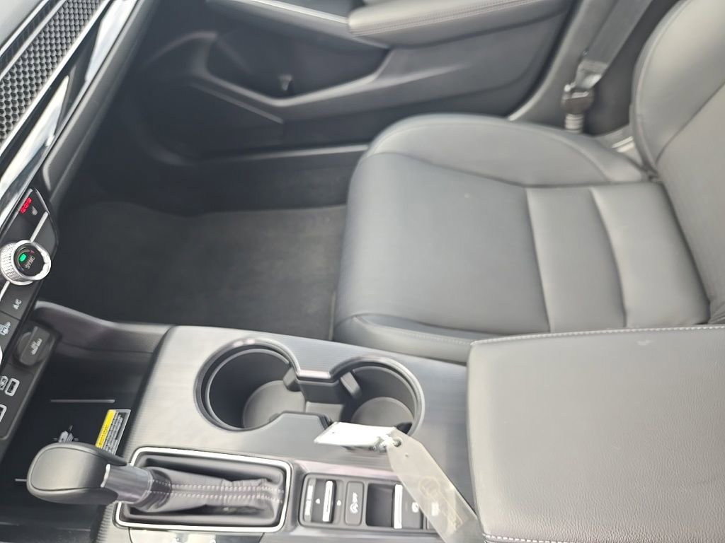 Certified 2024 Honda Civic Sport Touring image 24
