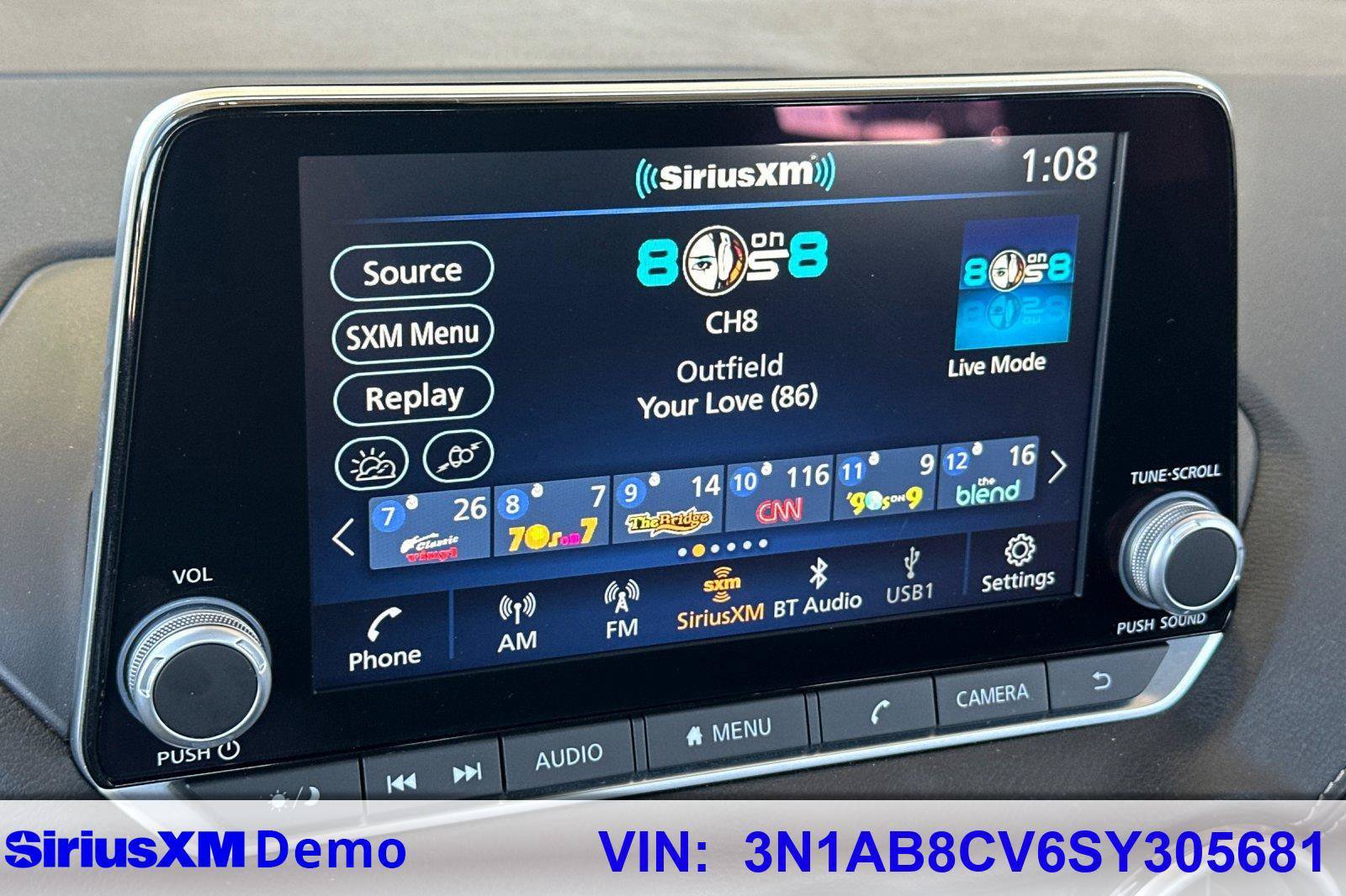 Certified 2025 Nissan Sentra SV FWD image 26