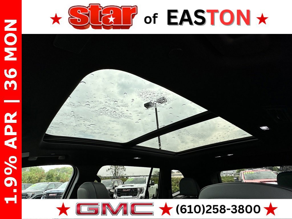 New 2026 GMC Acadia AT4 w/ Luxury Package image 23