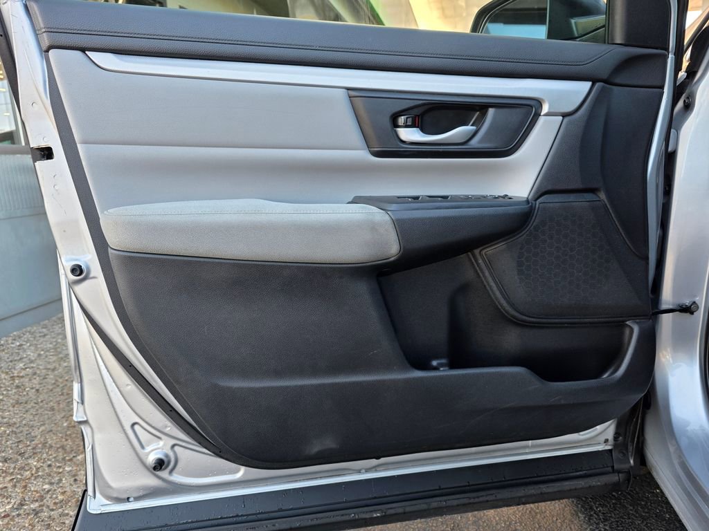 Used 2020 Honda CR-V LX image 12