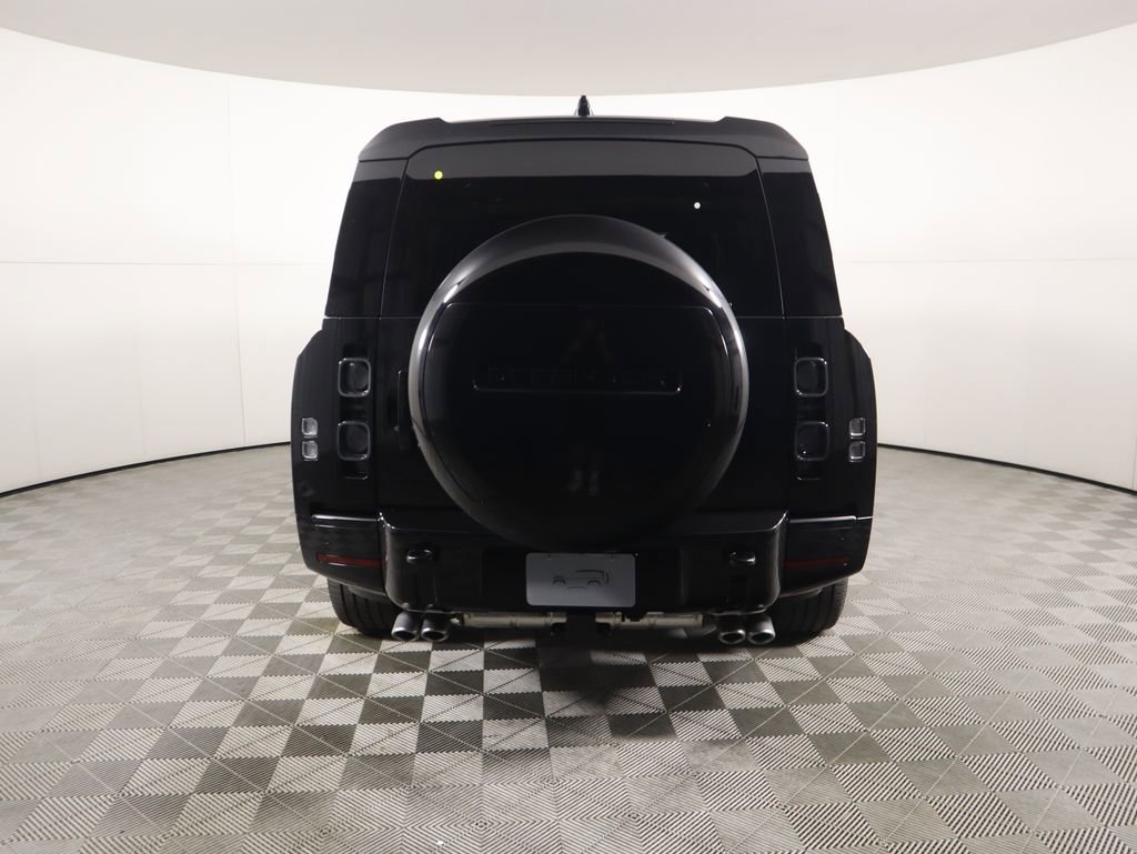 New 2025 Land Rover Defender 130 V8 image 6