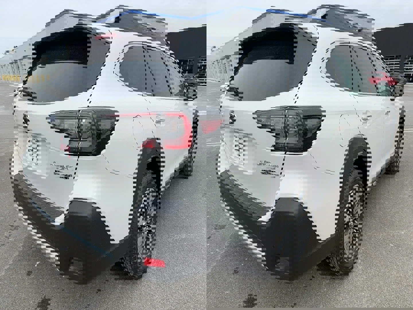 Certified 2024 Subaru Outback Touring XT w/ Popular Package #2 image 7