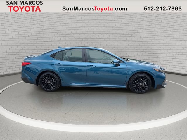 Used 2026 Toyota Camry SE w/ Convenience Package image 4
