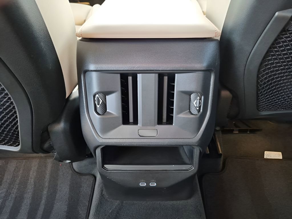 Used 2025 BMW X3 xDrive30i image 21