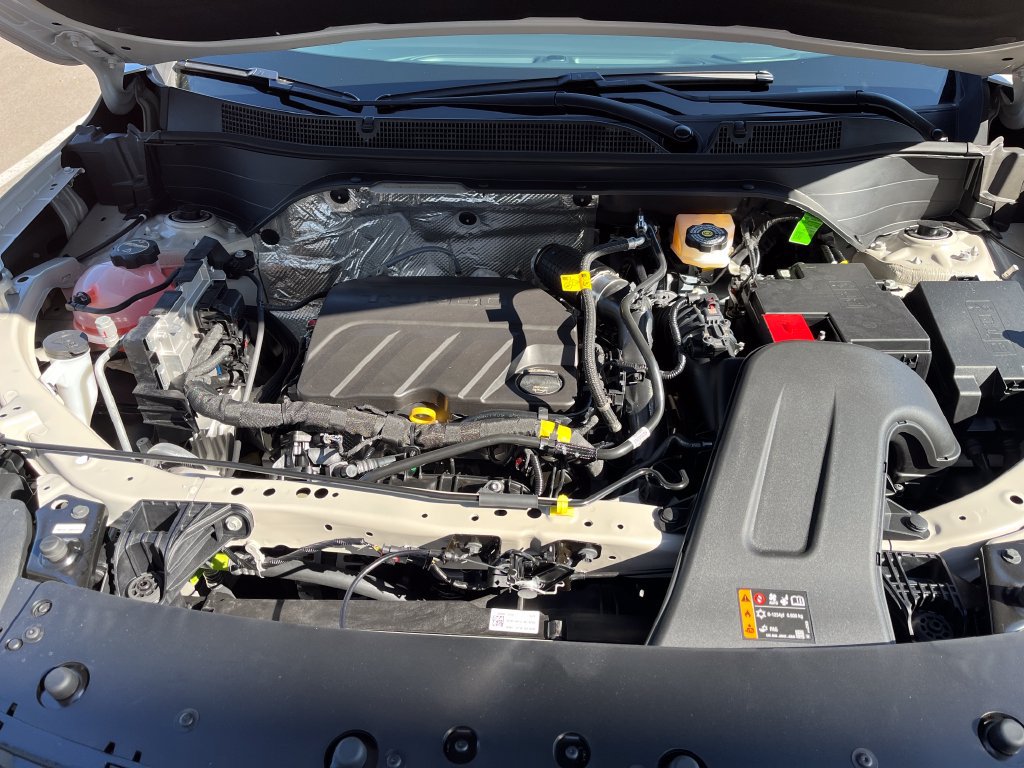 New 2026 Chevrolet Trax RS FWD image 21