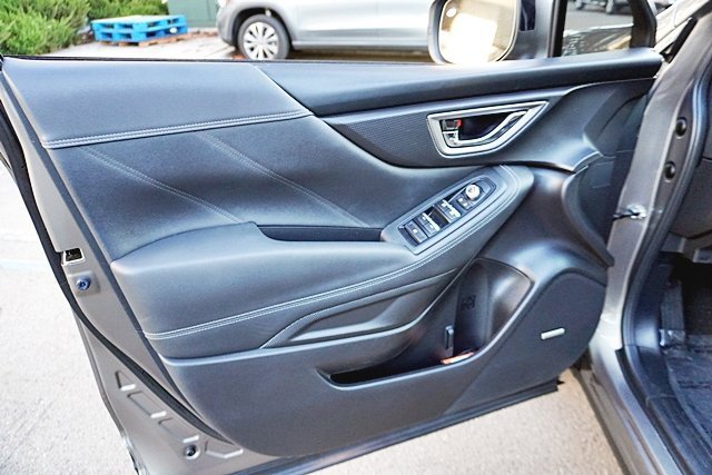 Used 2021 Subaru Forester Limited w/ Popular Package #3 image 23