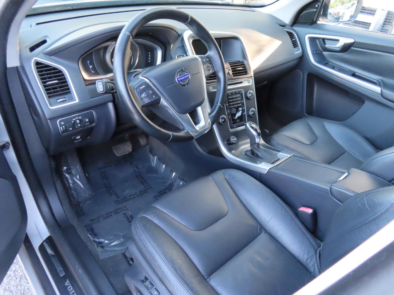 Used 2014 Volvo XC60 3.2 image 5