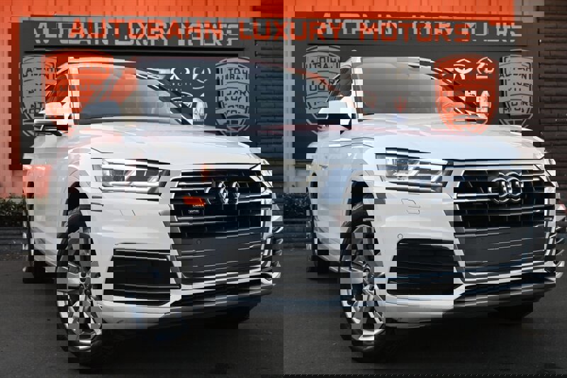 Used 2019 Audi Q5 2.0T Premium Plus w/ Premium Plus Package image 2