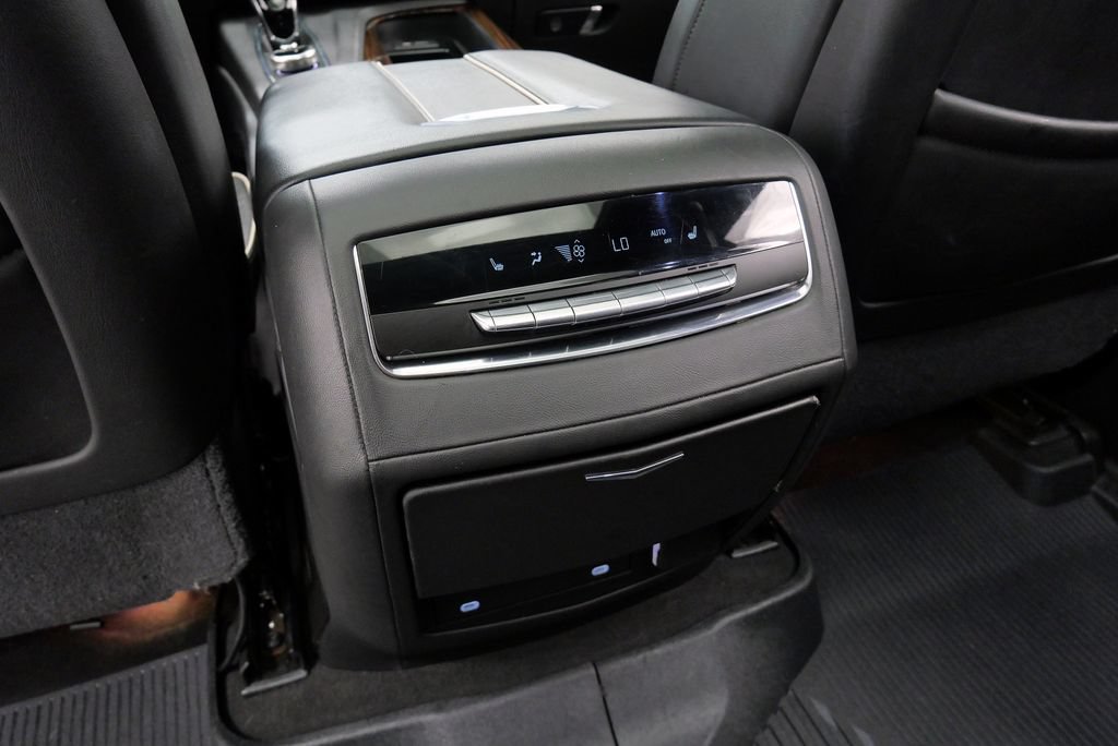 Used 2021 Cadillac Escalade ESV Premium Luxury AWD/4WD image 20