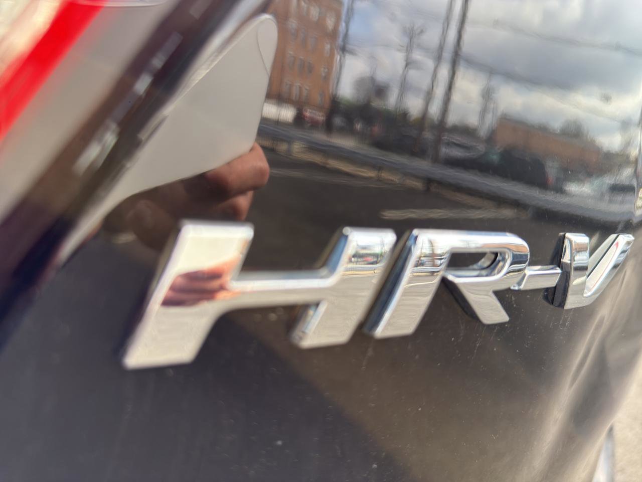 Used 2021 Honda HR-V Sport image 28