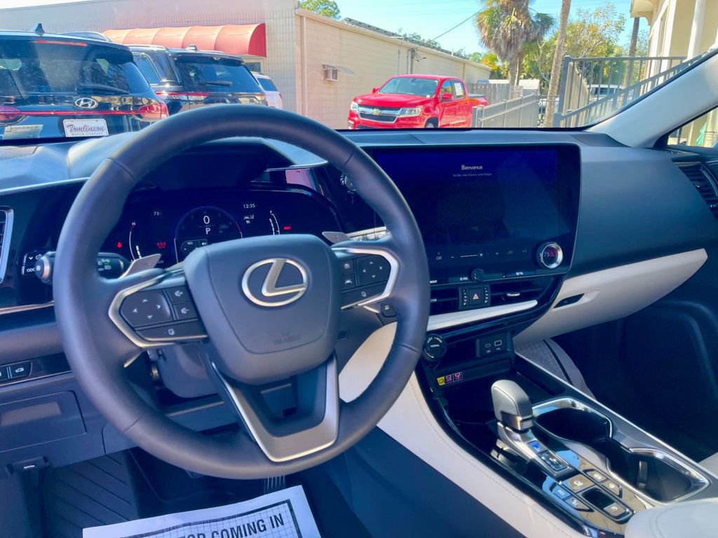 Used 2025 Lexus NX 350 AWD w/ Luxury Package image 13