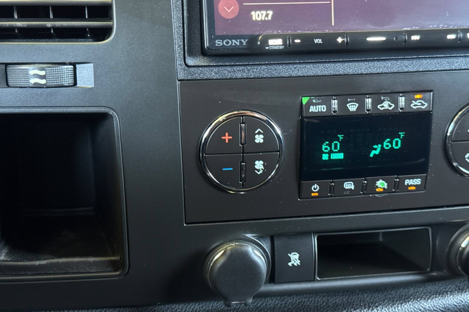 Used 2011 Chevrolet Silverado 1500 LT w/ All-Star Edition RWD image 28