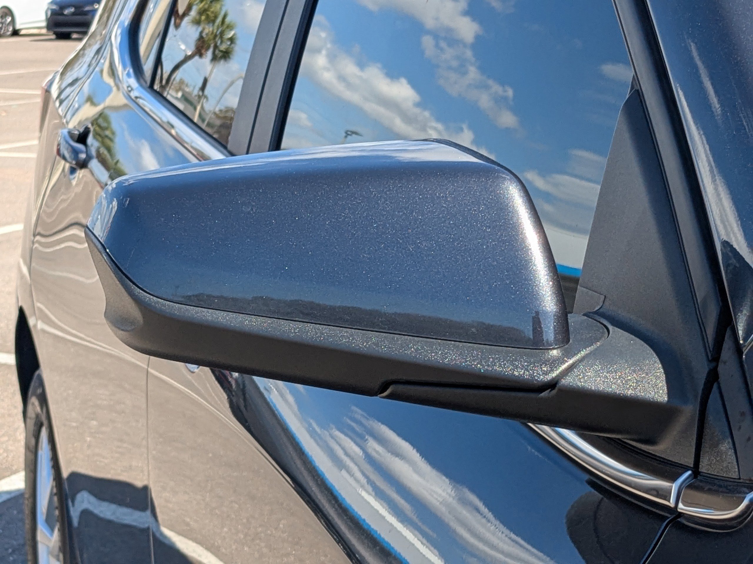 Used 2023 Chevrolet Equinox LT image 11