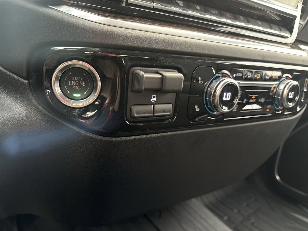 New 2026 GMC Sierra 3500 SLE w/ SLE Value Package AWD/4WD image 17