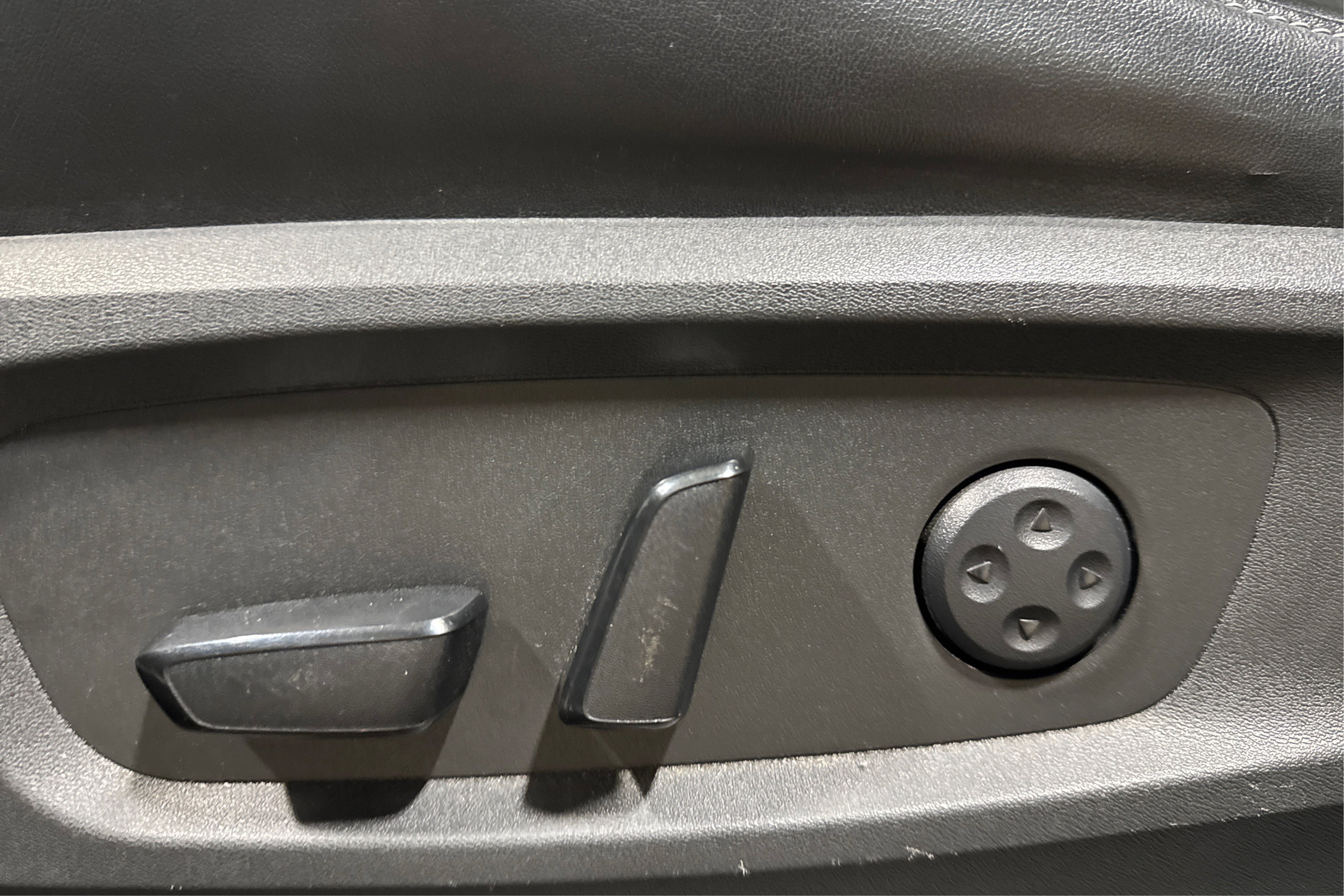 Used 2022 INFINITI QX60 Luxe image 18