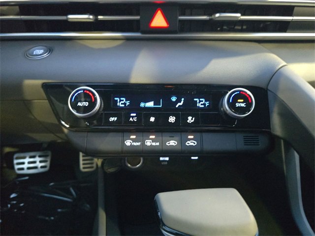 New 2026 Hyundai Elantra Sport image 18